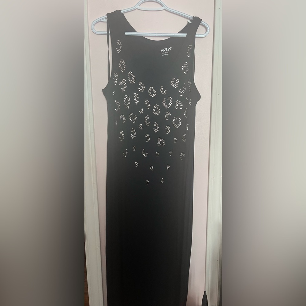 XL28 Apt 9 one size maxi dress